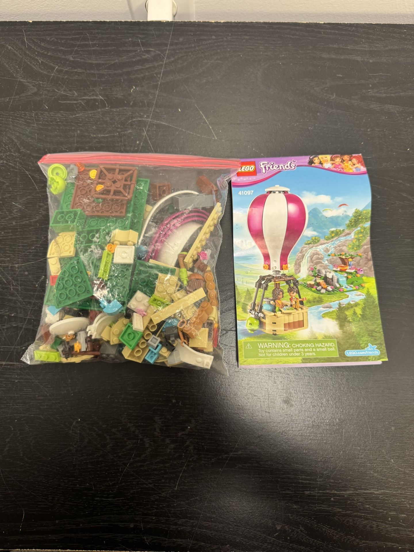 Lego friends heart lake Hot Air Balloon set 41097