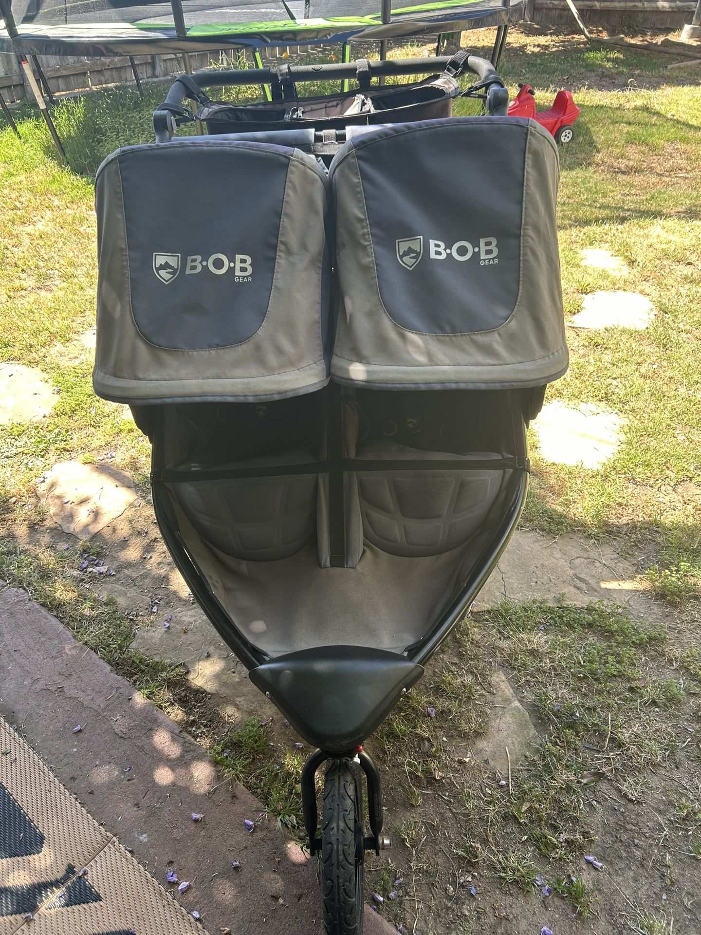 BOB Gear Revolution Flex 3.0 Duallie Double Jogging Stroller, Graphite Black