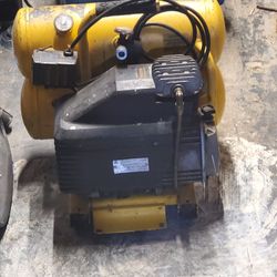 Dewalt Dual Tank Air Compressor