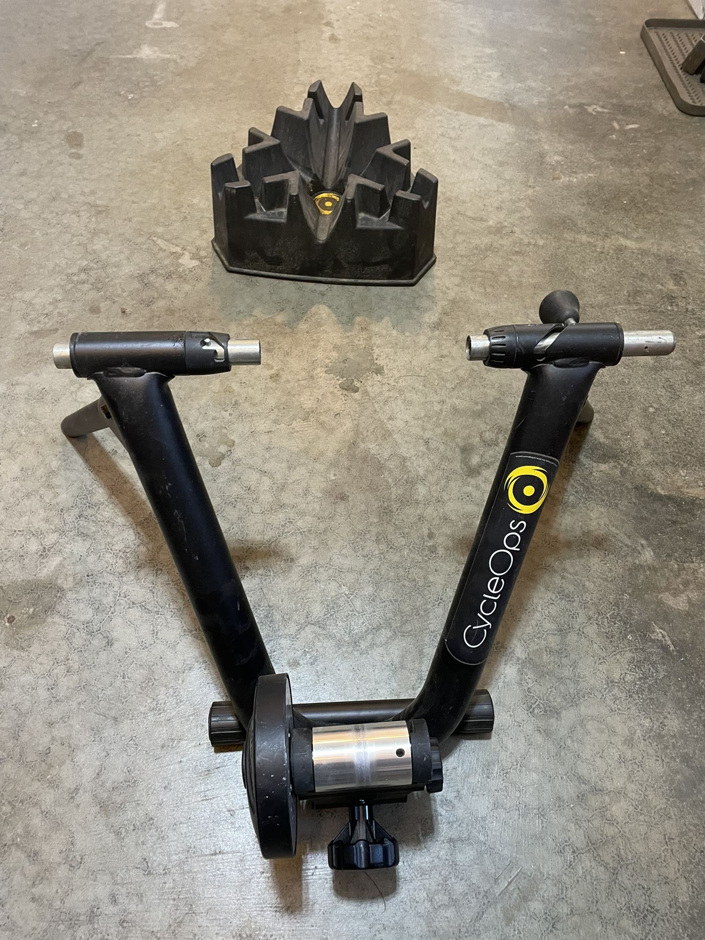 Cycle Ops Indoor Stationary Bike Trainer
