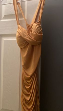 Fashion nova small yellow dress