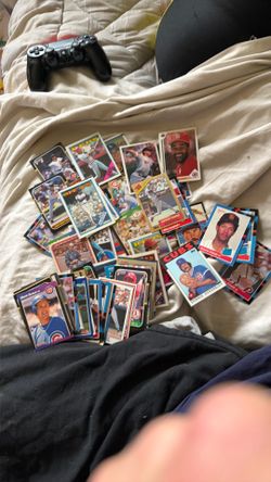 $10 OBO Stack of approximately 70 baseball cards from the 80’s