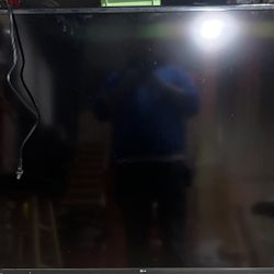 60” LG Smart TV