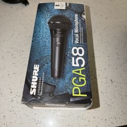Shure PGA58 Cardioid Dynamic Vocal Microphone