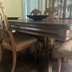 Dining Room Table Extendable With 6 Chairs And Lighted China Cabinet 