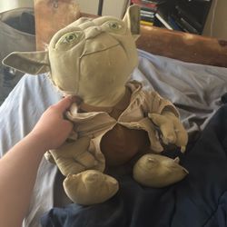 Yoda Plushie 