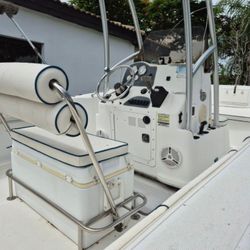 Polar Boat Open Fisherman 19', 2004