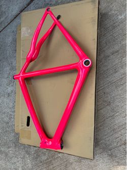 Bicycle frame super lightweight carbon fiber new