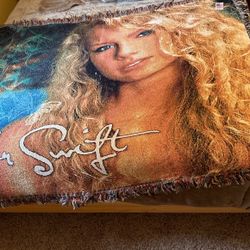 Taylor Swift - 1 Self Titled Album Throw Blanket - New