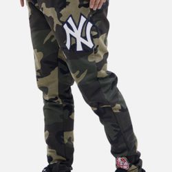 Pro Standard MLB New York Yankees Pro Team Camo Joggers Size Medium $100 Retail