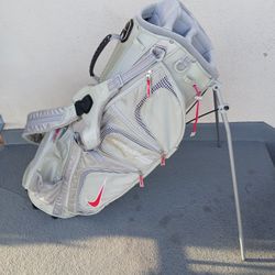 Nike 9 Way Golf Stand Bag w/Rain Cover