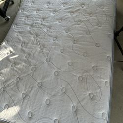Queen Bed