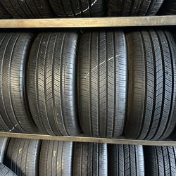 SET OF TIRE 225 50 17 MICHELIN 85% LIFE