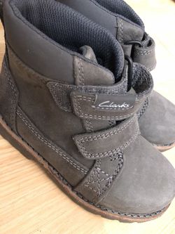 Clark’s boots size 7c toddler