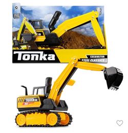 Tonka Classics Excavator