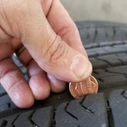 Whell and tires dodge ram 2019 up good condition