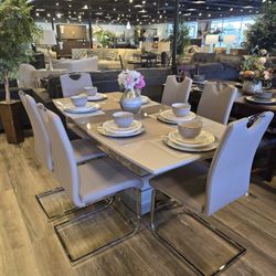 DINING TABLE 4 CHAIRS 120 DAYS SAME AS CASH NO CREDIT NEEDED