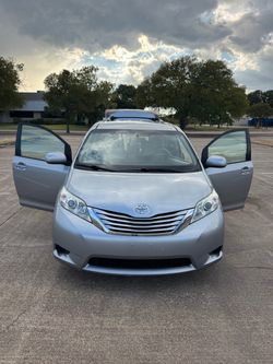 2016 Toyota Sienna