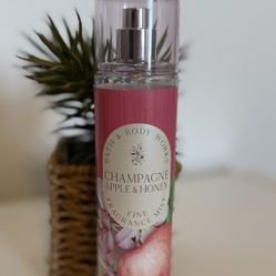 NEW 8 oz. Bath And Body Works Fragrance Mist Retired Champagne Apple & Honey  