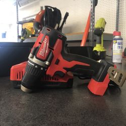 Milwaukee Cordless Drill