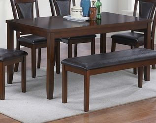 ✅✅Dining set with bench✅✅