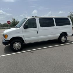 2007 Ford E-350