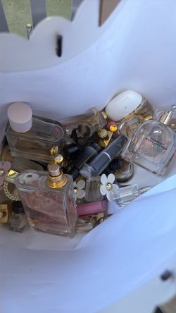 Random Mens and Womens Designer fragrances