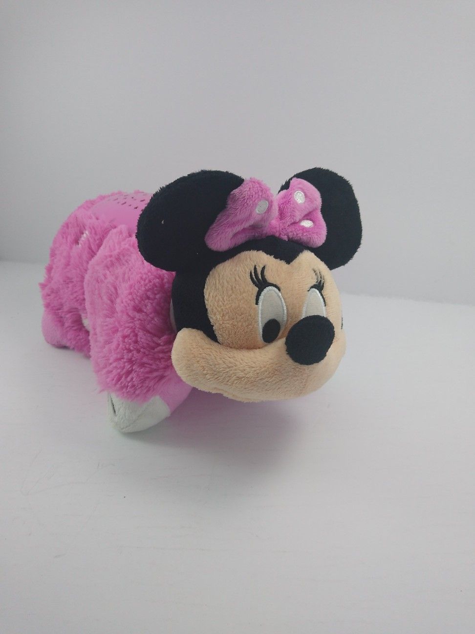 Minnie Mouse Pillow Pets DREAM LITES nightlight (Projects Starry Lights LED)