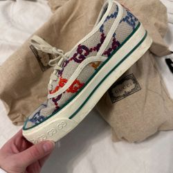 Gucci Tennis 1977 Low Top Sneakers