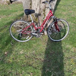 28” diamondback hybrid step over bike