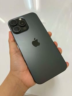 Iphone 16 pro max 256gb UNLOCKED