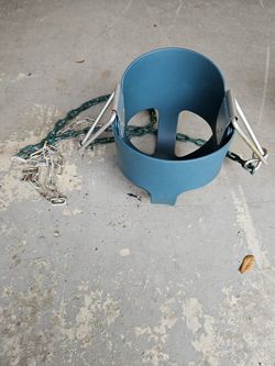 Lifetime Bucket Swing (Green)