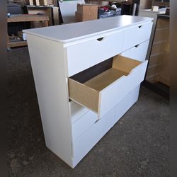 Ten drawers dresser with rails