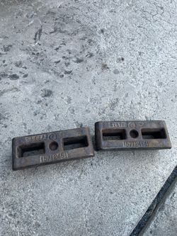 Chevy lift blocks