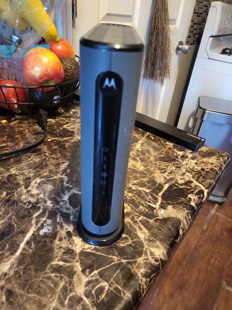MB8600 Motorola Modem