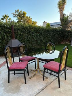 1980s Vintage Postmodern Tubular glass dining table set