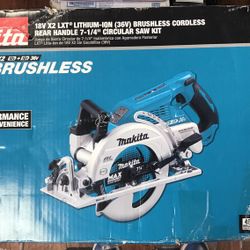 Makita Brushless Cordless Rear Handle 7 1/4” Circular Saw Kit