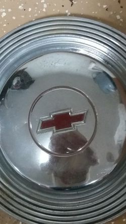 OLD Antique Chevy Chevrolet dog dish hub cap hubcap