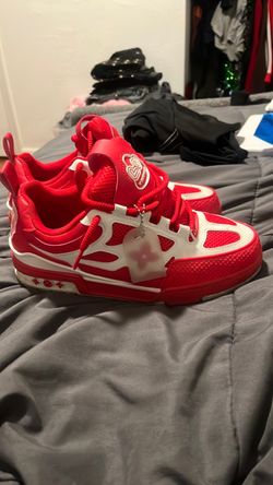 Used 1-1 lv skate size 8.5 will negotiate price