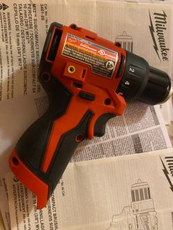 Milwaukee Electric - M12 SUBCOMPACT BRUSHLESS 3/8 Drill/Driver,12V