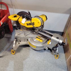 Dewalt Double Bevel Sliding Compound 