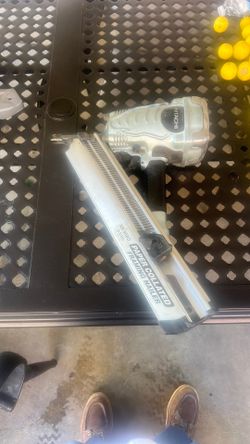 Hitachi Framing Nail Gun