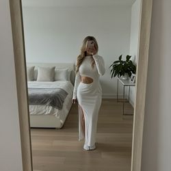 Long Sleeve Floor Length Dress 