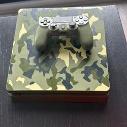 Play Station 4