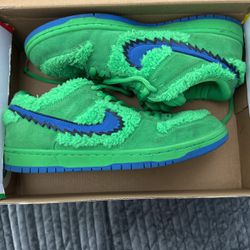 Green Nike shoes.