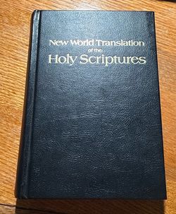 New World Translation of the Holy Scriptures 1984 Watchtower Bible Black