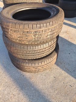 3 FALKEN 225 65 17  TIRES  GREAT SHAPE