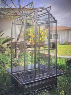 NEW  Bird Cage