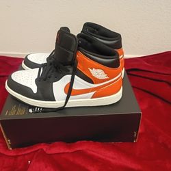 Nike Air Jordan 1 Mid Starfish/Black Men Size 12.5