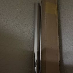  Round Chrome 1 ¼" Diameter Hangrail 